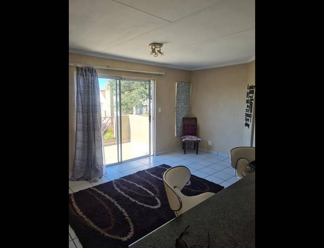 2 BEDROOM APARTMENT FOR SALE IN BROMHOF EXT